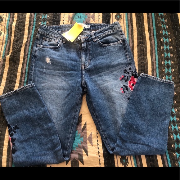 H&M embroidered boyfriend jeans. New with tags. - Picture 2 of 5